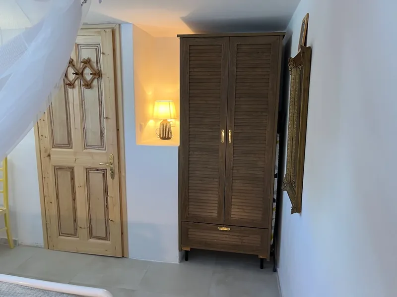 Amalia Garden Apartment, Bedroom