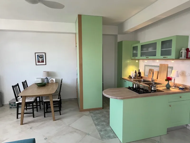 Amalia Beletage, Dining Area