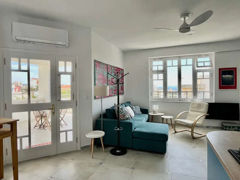 Amalia Penthouse, Living Room