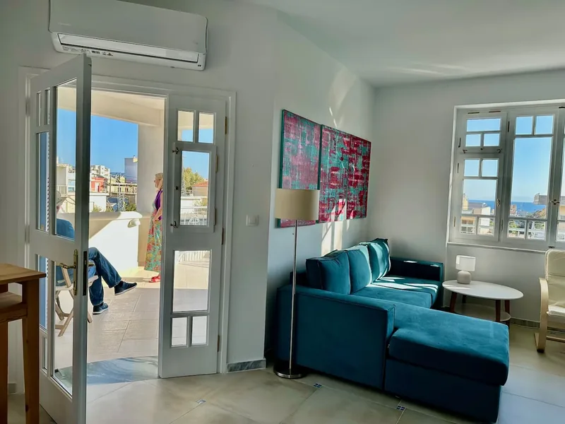 Amalia Penthouse, Living Room