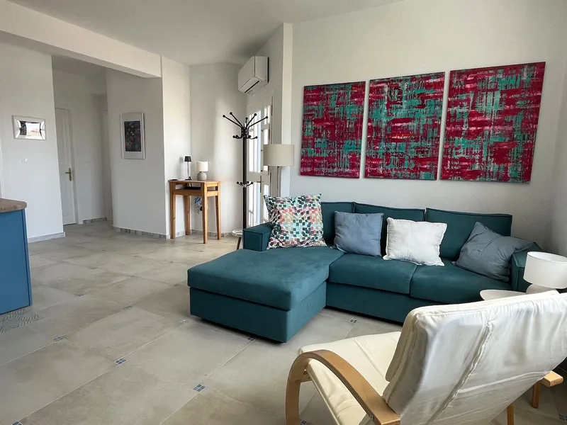 Amalia House, Living Room 1